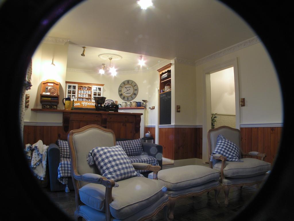 Ellie'S Place On City Park Launceston Chambre photo