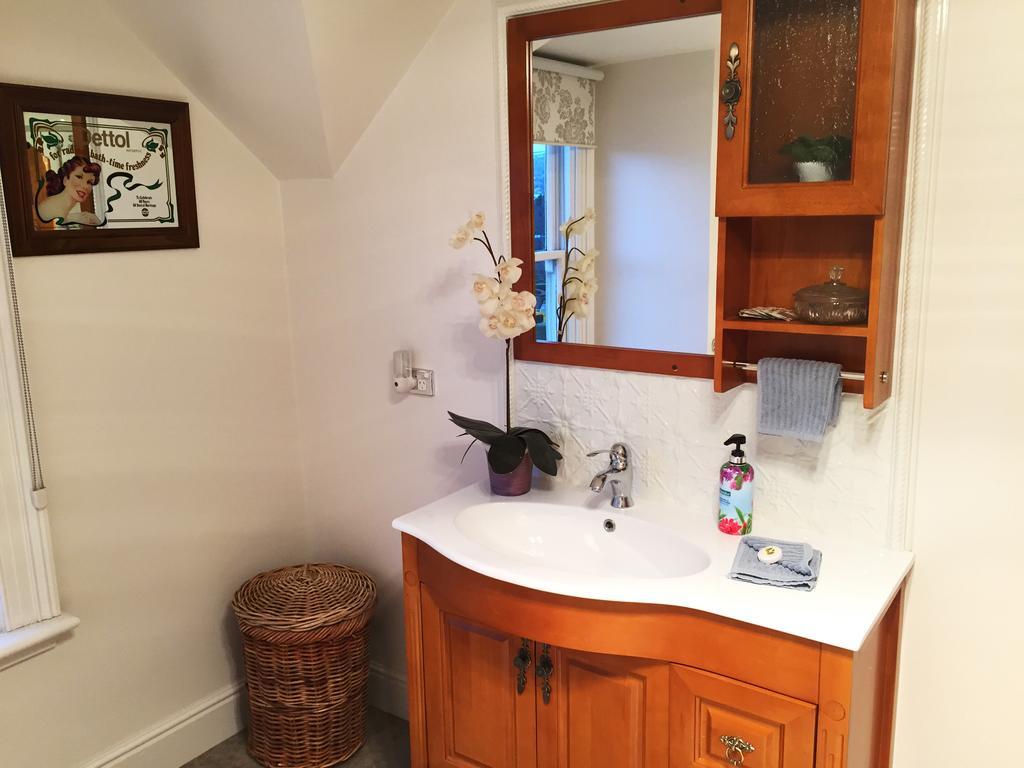 Ellie'S Place On City Park Launceston Chambre photo